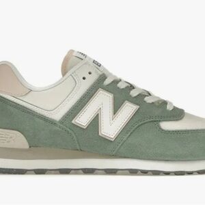 New Balance Women’s Green and Cream Sneakers